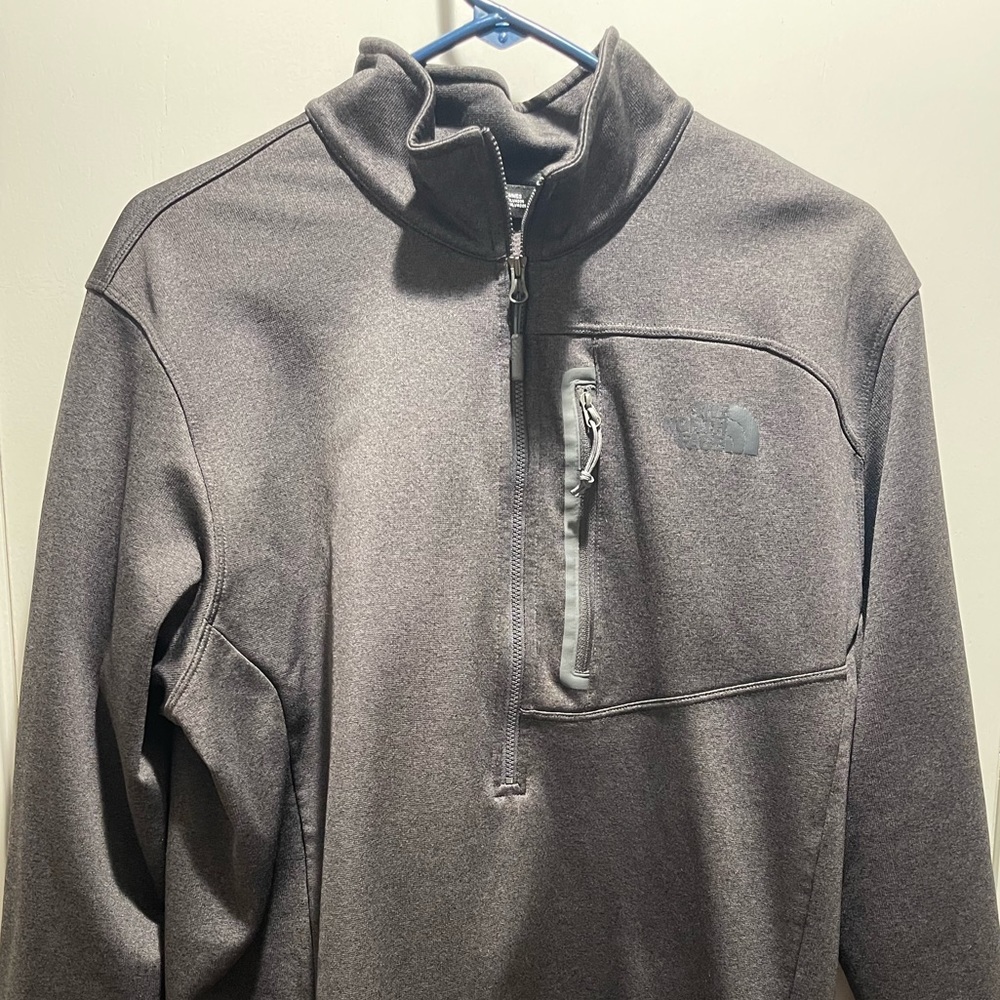 XL The North Face 1/4 zip pullover